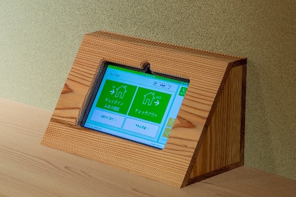 専用ケースに収納のタブレット端末